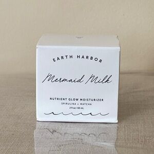 Earth Harbor Mermaid Milk Nutrient Glow Moisturizer 2 fl oz